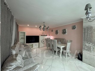 Chalet en venta en Montequinto en Dos Hermanas