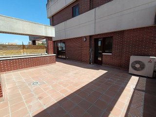 Dúplex en alquiler en Arroyo de la Vega en Alcobendas
