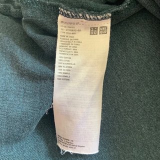 Camiseta Oversize Uniqlo U con Bolsillo /Talla S