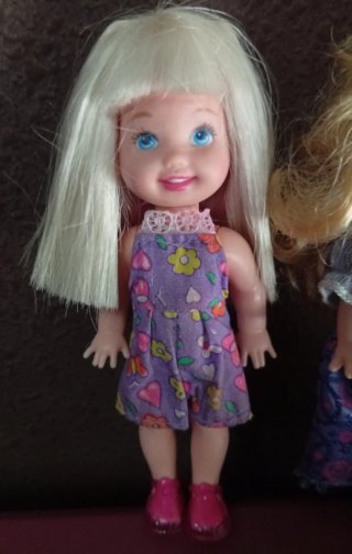 3 Vecchie Bambole Kelly Shelly di Barbie