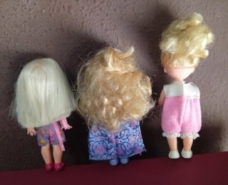 3 Vecchie Bambole Kelly Shelly di Barbie