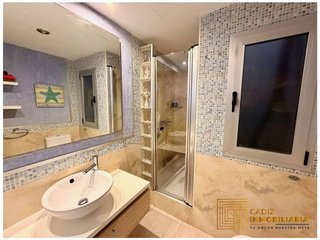 Piso en venta en Ayuntamiento - Catedral en Cádiz