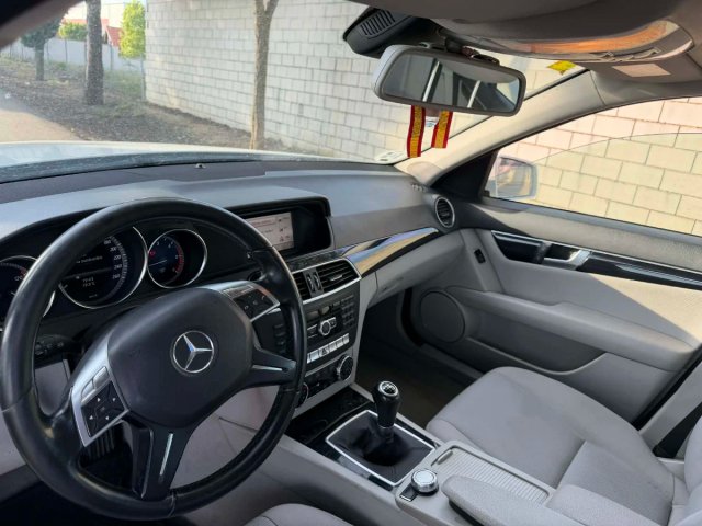 Mercedes-Benz Clase C 2012