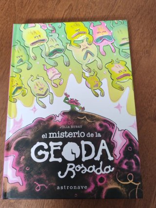El misterio de la geoda rosada
