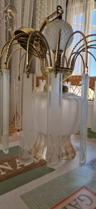Lámpara colgante cristal y metal dorada