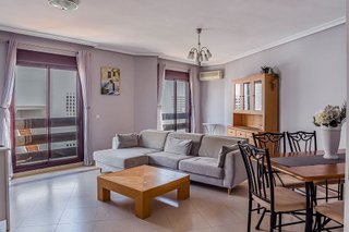 Piso en venta en Nueva Andalucía centro en Marbella