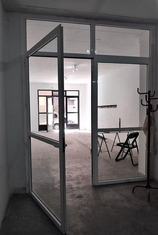 Local comercial en venta en Nou Moles en Valencia