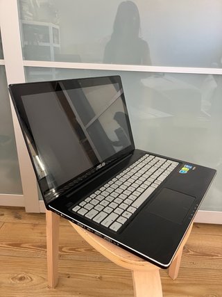 Portátil ASUS 15.6 FHD Táctil i7 NVIDIA
