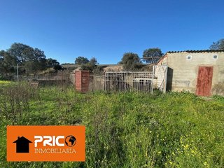 Nave industrial en venta en Centro en Cáceres