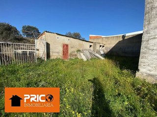 Nave industrial en venta en Centro en Cáceres