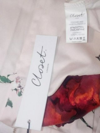 Vestido nuevo Closet flores rojas