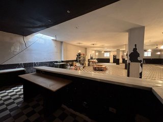 Local comercial en venta en Este en Castellón de la Plana