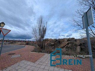 Terreno en venta en Hervencias en Ávila