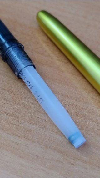 Pluma Platinum Plaisir 0.3mm Amarilla