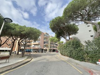 Piso en venta en Platja Llarga en Castell-Platja d´Aro