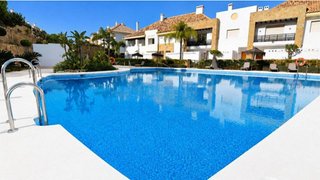 Casa adosada en alquiler en La Cala Golf - Lagar Martell en Mijas