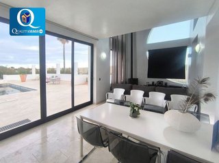 Chalet en venta en Crevillent