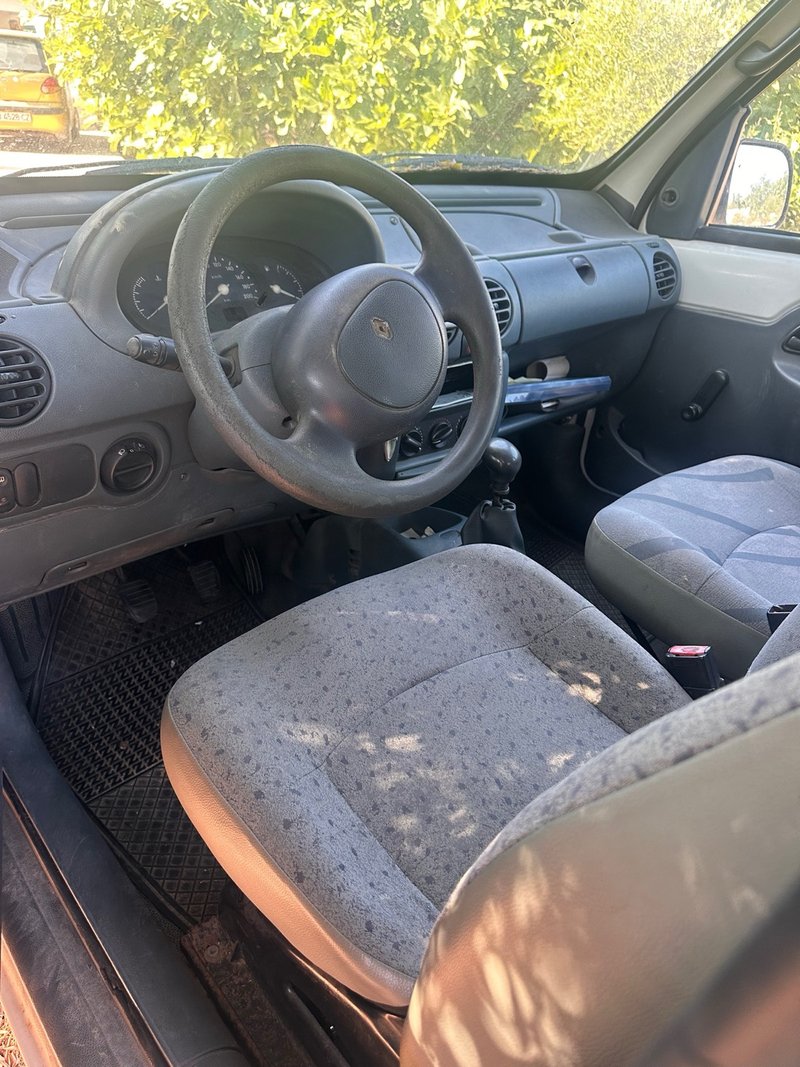 Renault Kangoo 1998 - foto 1