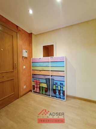 Piso en alquiler en Portillejo - Valdegastea en Logroño
