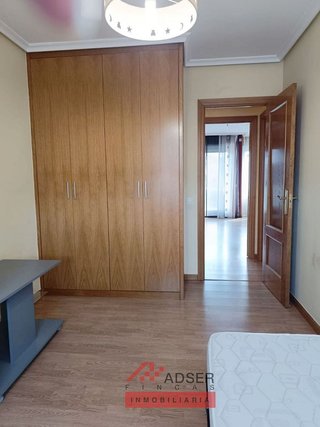 Piso en alquiler en Portillejo - Valdegastea en Logroño