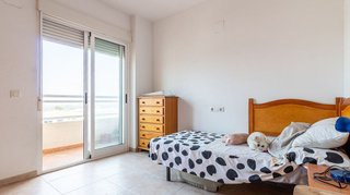 Piso en venta en Pego