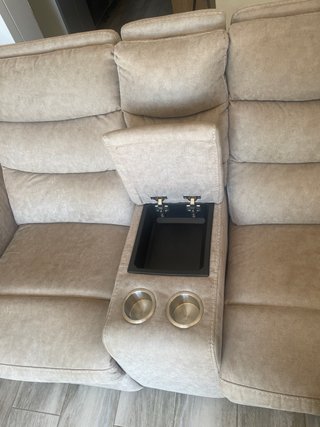 Sofá 2 plazas con posavasos