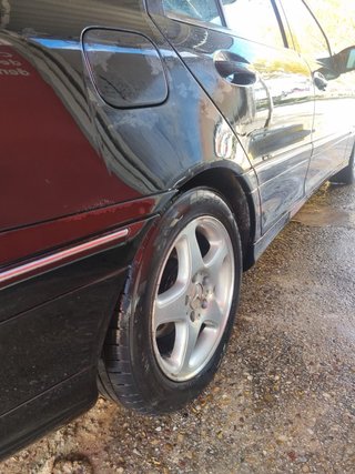 Mercedes-Benz Clase C 2001
