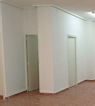 Local comercial en venta en El Llano en Gijón