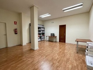 Local comercial en alquiler en Centro - El Pilar en Ciudad Real