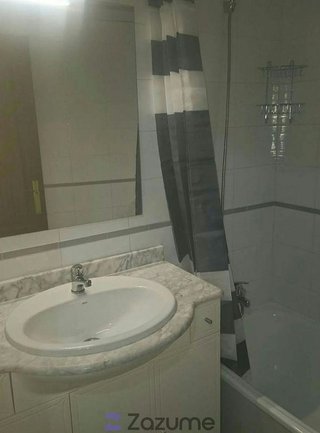 Piso en alquiler en La Buhaira en Sevilla