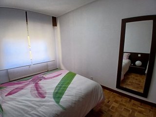 Piso en alquiler en Plaza España - Villa Pilar - Reyes Católicos - Vadillos en Burgos