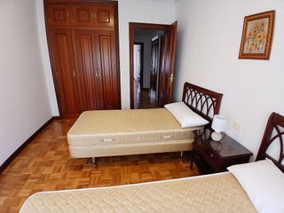 Piso en alquiler en Plaza España - Villa Pilar - Reyes Católicos - Vadillos en Burgos