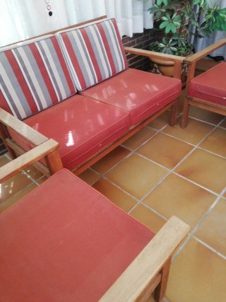 Conjunto sillones terraza madera