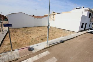 Terreno en venta en Montijo
