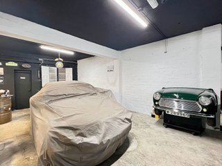 Local comercial en venta en Arroyo de la Vega en Alcobendas