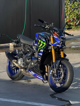 Yamaha MT-09 SP Edición Monster Energy MotoGP