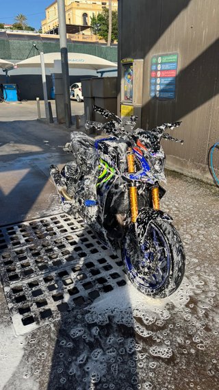 Yamaha MT-09 SP Edición Monster Energy MotoGP