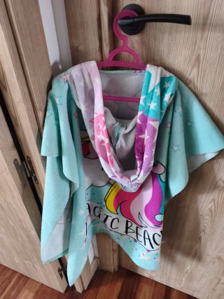 Toalla capa unicornio 3-7 años
