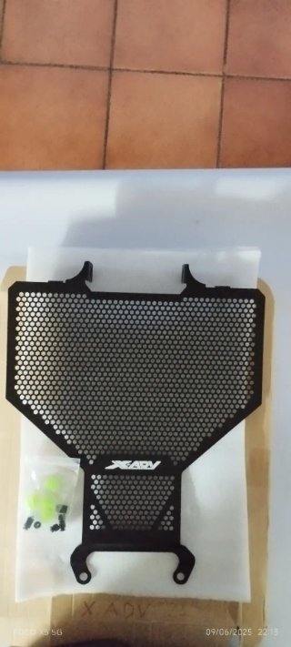 XADV Escape  Akrapovic  Homologado y otros Accesor