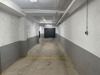 Garaje en venta en Santa Eugènia en Girona