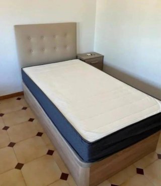 Canapé abatible madera con colchón