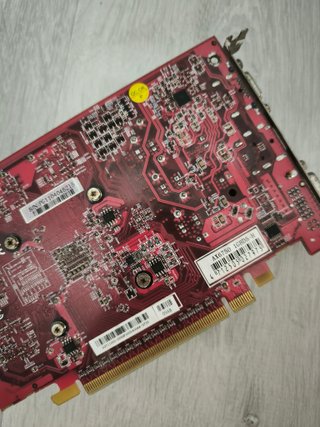 Gráfica AMD Radeon HD 6750 1GB DDR5