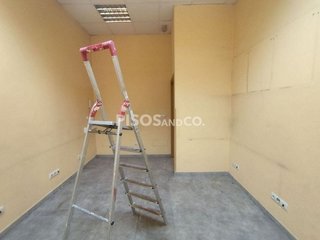 Local comercial en alquiler en Os Mallos - San Cristóbal en Coruña (A)