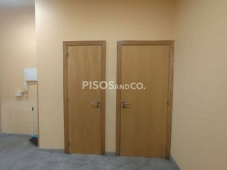 Local comercial en alquiler en Os Mallos - San Cristóbal en Coruña (A)