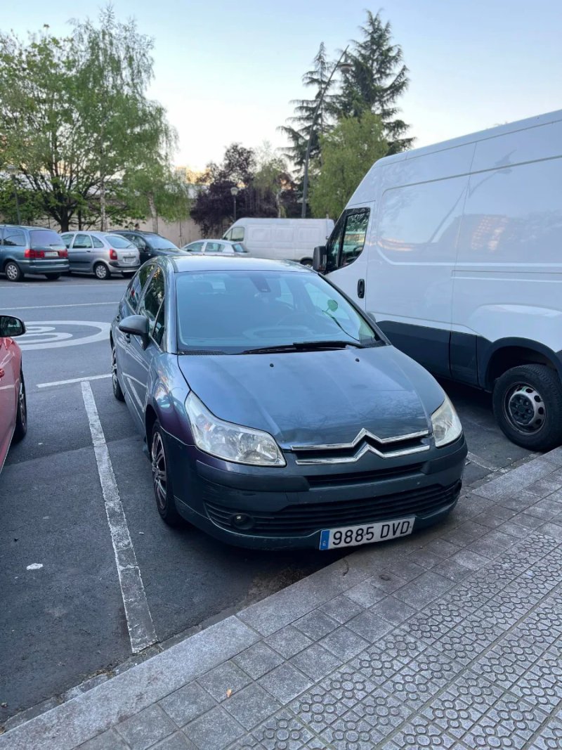 Citroen C4 2006 - foto 1