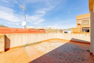 Edificio en venta en Benaguasil
