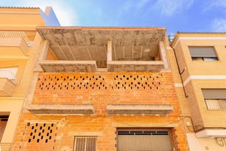 Edificio en venta en Benaguasil