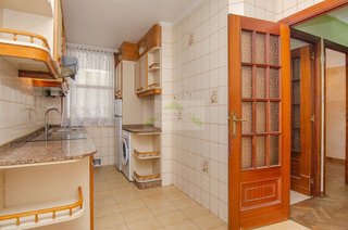 Piso en venta en Os Mallos - San Cristóbal en Coruña (A)