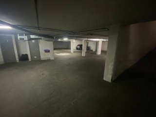 Garaje en venta en Noreña