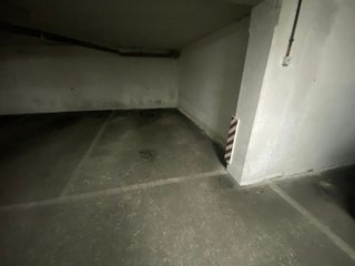 Garaje en venta en Noreña